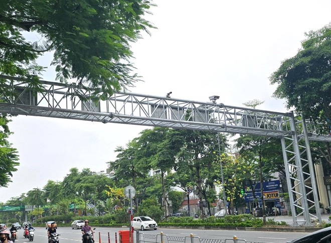 Hà Nội hoàn thành lắp đặt 26 bộ camera AI hỗ trợ theo dõi, giám sát giao thông- Ảnh 7.