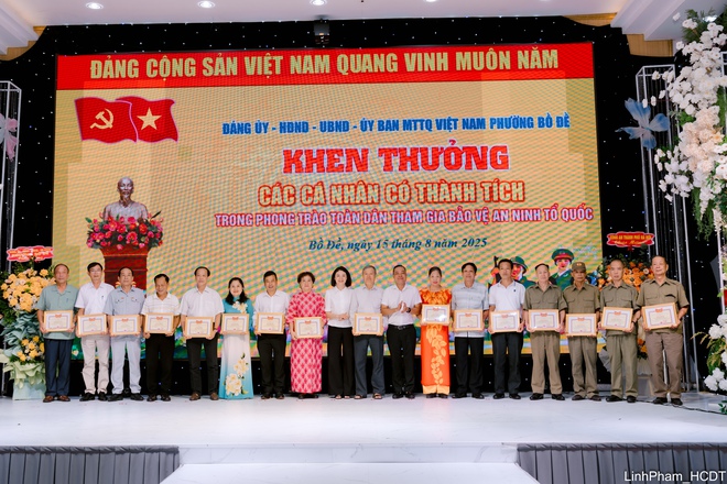 Ngày hội toàn dân bảo vệ an ninh Tổ quốc tại Bồ Đề: Lan tỏa sức mạnh đoàn kết vì bình yên cuộc sống- Ảnh 6.