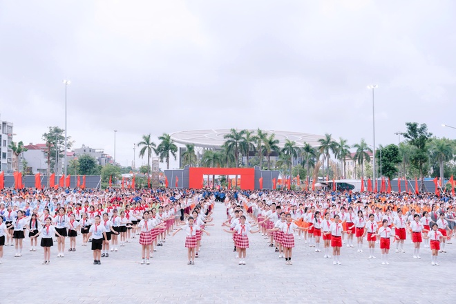 Đông Anh khai mạc Đại hội Thể dục thể thao lần thứ I và Hội trại truyền thống thanh thiếu nhi năm 2025- Ảnh 8.