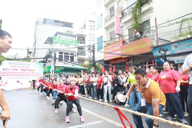Phường Vĩnh Tuy: Sôi nổi chùm hoạt động thể thao chào mừng Đại hội đại biểu Đảng bộ phường lần thứ I- Ảnh 2.