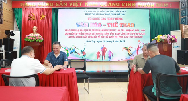 Phường Vĩnh Tuy: Sôi nổi chùm hoạt động thể thao chào mừng Đại hội đại biểu Đảng bộ phường lần thứ I- Ảnh 9.