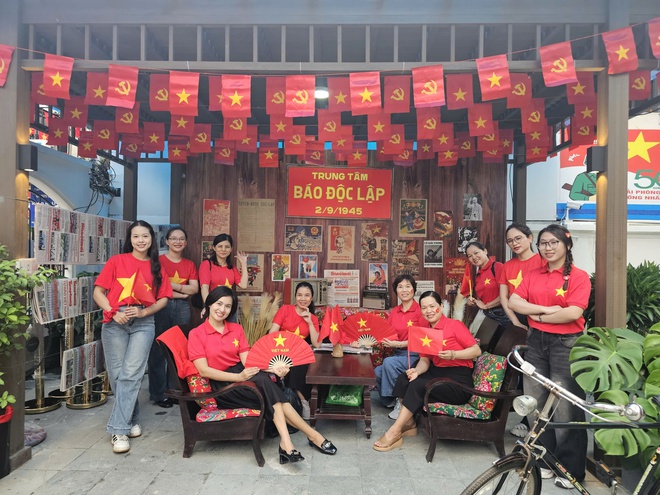 Nhiều hoạt động ý nghĩa tại Trung tâm Báo chí Thủ đô Hà Nội dịp Quốc khánh 2/9- Ảnh 4.
