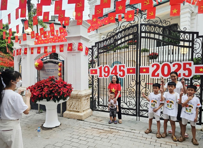 Nhiều hoạt động ý nghĩa tại Trung tâm Báo chí Thủ đô Hà Nội dịp Quốc khánh 2/9- Ảnh 12.