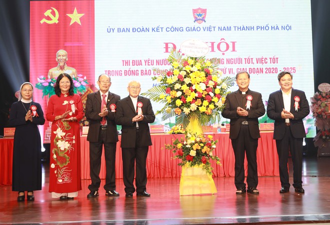 Phát động phong trào thi đua yêu nước trong đồng bào Công giáo Thủ đô lần thứ VII- Ảnh 2.