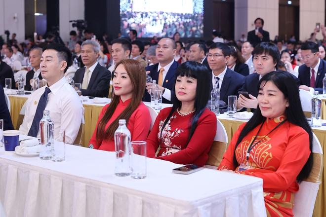 Triển lãm 80 năm tôn vinh lịch sử vẻ vang, lan tỏa lòng yêu nước, khát vọng vươn mình của dân tộc- Ảnh 6.