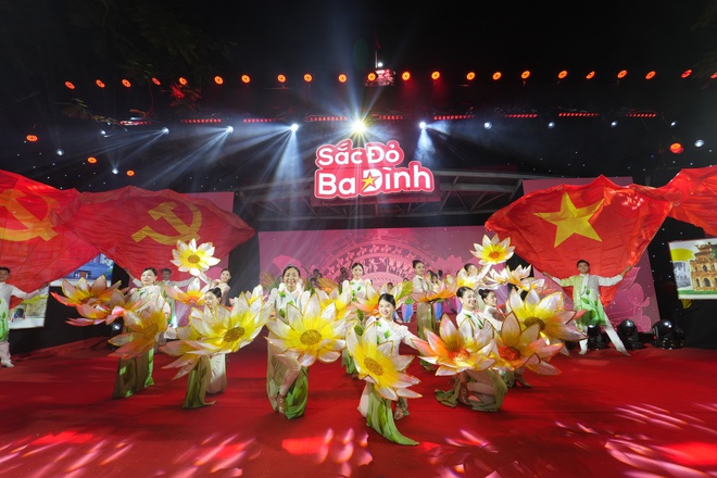 “Sắc đỏ Ba Đình” quảng bá du lịch văn hóa, lịch sử Hà Nội- Ảnh 2.