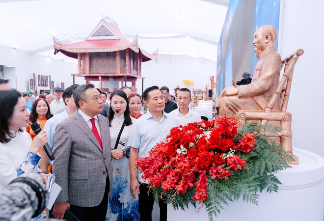 Hàng vạn du khách đã tới tham quan, trải nghiệm Không gian Truyền thống và Sáng tạo Hà Nội dịp 2/9- Ảnh 2.