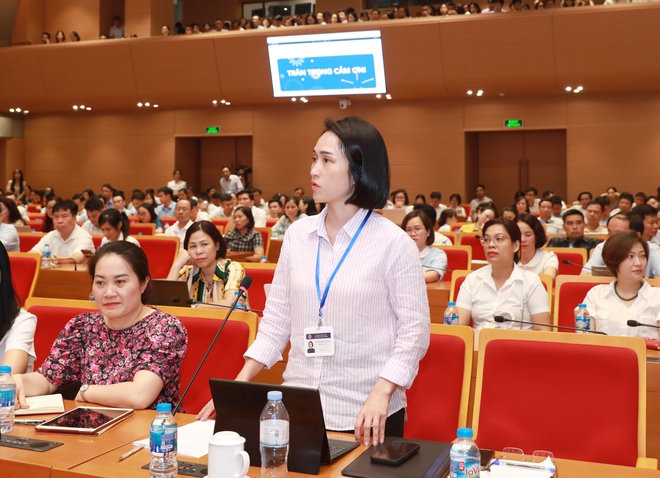 Thẳng thắn nhận diện những khó khăn, vướng mắc trong công tác tiếp nhận và giải quyết TTHC- Ảnh 6.