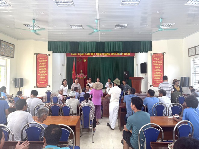 Xã Vật Lại tích cực triển khai hỗ trợ người dân nhận quà Tết Độc lập 2/9- Ảnh 2.