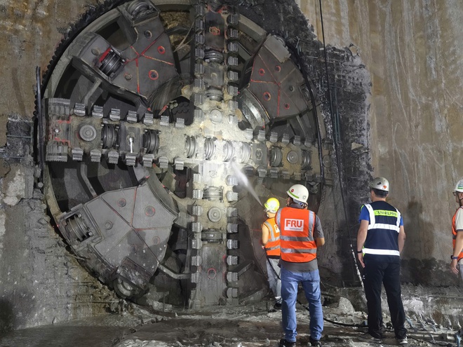 Máy đào hầm TBM 'Táo bạo' tuyến đường sắt đô thị Nhổn - Ga Hà Nội đã tiến đến ga S10 - Cát Linh- Ảnh 6.
