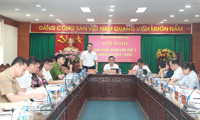 Phường Hoàng Mai: Triển khai nhiều giải pháp quyết liệt lĩnh vực đầu tư công, trật tự đô thị, vệ sinh môi trường- Ảnh 3.