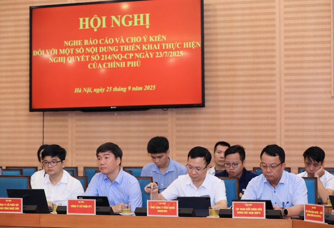 Hà Nội tham vấn ý kiến chuyên gia về thúc đẩy tạo lập dữ liệu phục vụ chuyển đổi số- Ảnh 4.