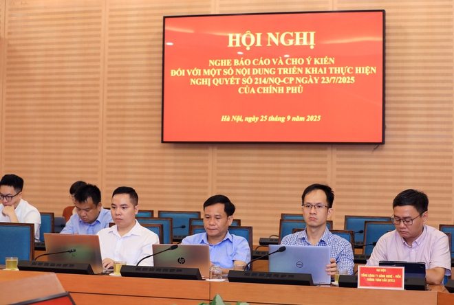 Hà Nội tham vấn ý kiến chuyên gia về thúc đẩy tạo lập dữ liệu phục vụ chuyển đổi số- Ảnh 5.