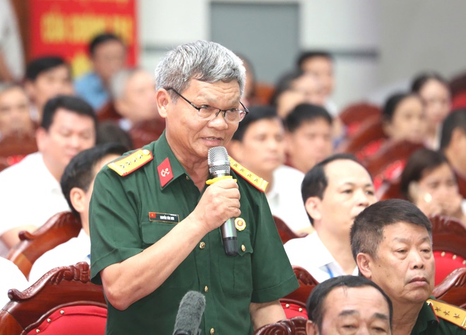 Tổng Bí thư Tô Lâm tiếp xúc cử tri Hà Nội trước Kỳ họp thứ 10 Quốc hội khóa XV- Ảnh 5.