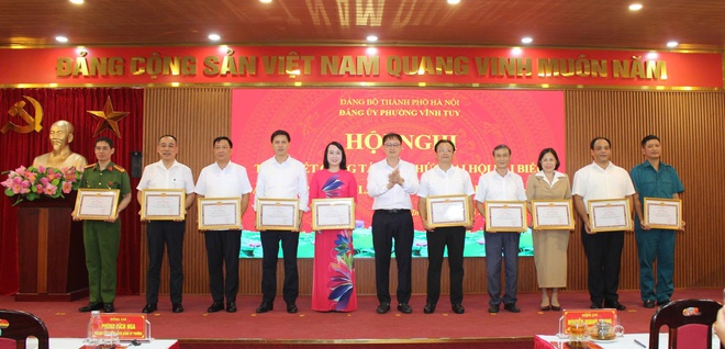 Phường Vĩnh Tuy tổng kết công tác tổ chức, phục vụ Đại hội- Ảnh 4.