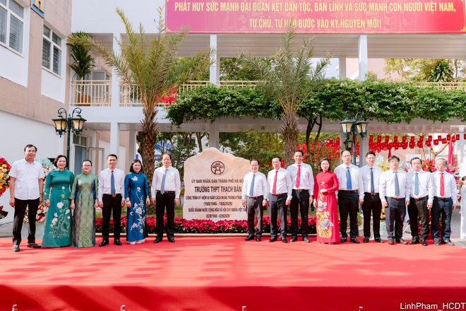 Phường Long Biên gắn biển công trình Trường THPT Thạch Bàn chào mừng 80 năm Quốc khánh 2/9- Ảnh 12.