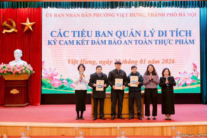 Phường Việt Hưng đẩy mạnh tuyên truyền đảm bảo an toàn thực phẩm trong các bữa cỗ tập trung đông người- Ảnh 5.