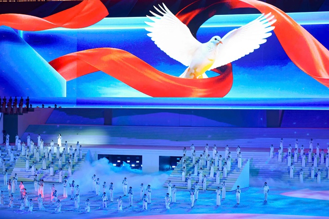 Đặc sắc Chương trình nghệ thuật đặc biệt chào mừng thành công Đại hội XIV của Đảng- Ảnh 9.