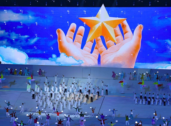 Đặc sắc Chương trình nghệ thuật đặc biệt chào mừng thành công Đại hội XIV của Đảng- Ảnh 10.