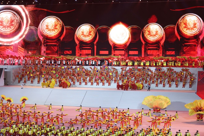 Đặc sắc Chương trình nghệ thuật đặc biệt chào mừng thành công Đại hội XIV của Đảng- Ảnh 11.