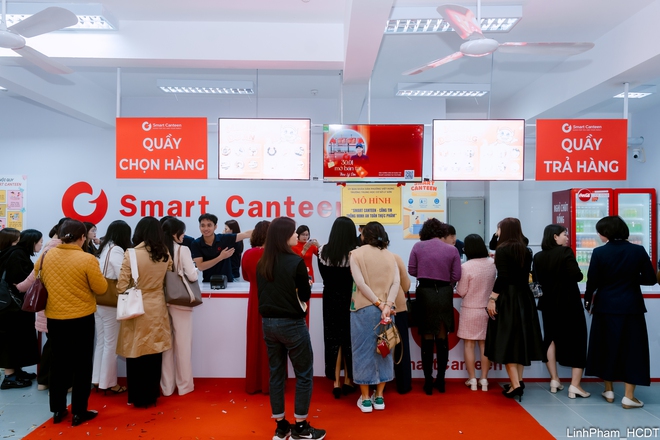 Phường Việt Hưng đẩy mạnh chuyển đổi số gắn với bảo đảm an toàn thực phẩm học đường- Ảnh 10.