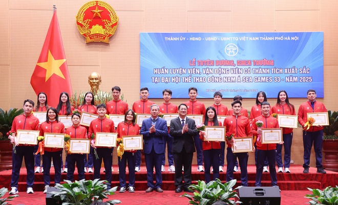 Hà Nội tuyên dương các vận động viên, huấn luyện viên đạt thành tích cao tại SEA Games 33- Ảnh 11.