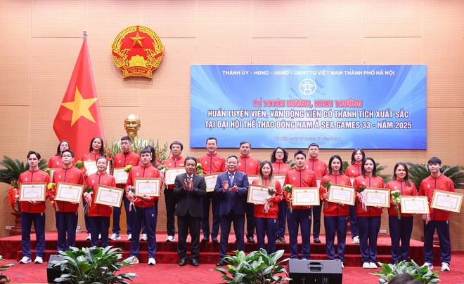 Hà Nội tuyên dương các vận động viên, huấn luyện viên đạt thành tích cao tại SEA Games 33- Ảnh 8.
