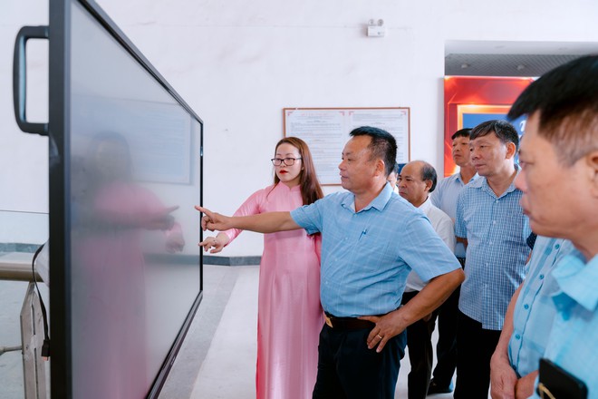 “Đông Anh Digital Day 2026” đưa chuyển đổi số đến gần người dân- Ảnh 4.