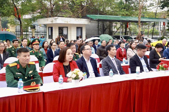 Phường Dương Nội: Trồng cây xanh để xây dựng đô thị hài hòa với thiên nhiên- Ảnh 2.