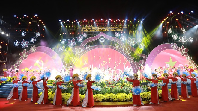 Rực rỡ sắc xuân tại Lễ hội hoa, cây cảnh, sản phẩm OCOP và đặc sản vùng miền năm 2026- Ảnh 1.