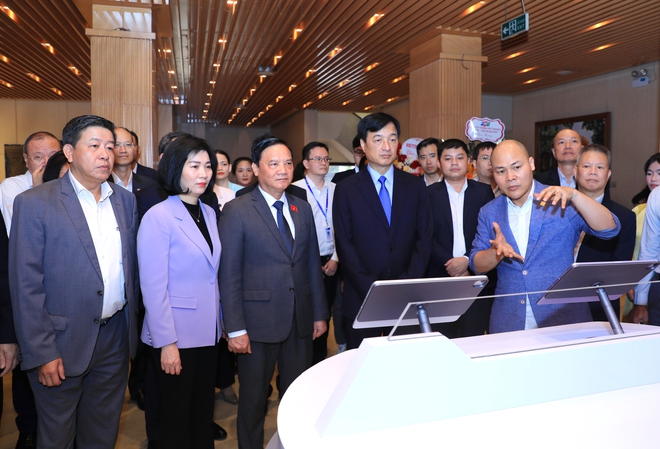 Nền tảng Điều hành tập trung của Đoàn ĐBQH và HĐND 2 cấp Thành phố - Một điểm đến của mọi nhiệm vụ- Ảnh 2.