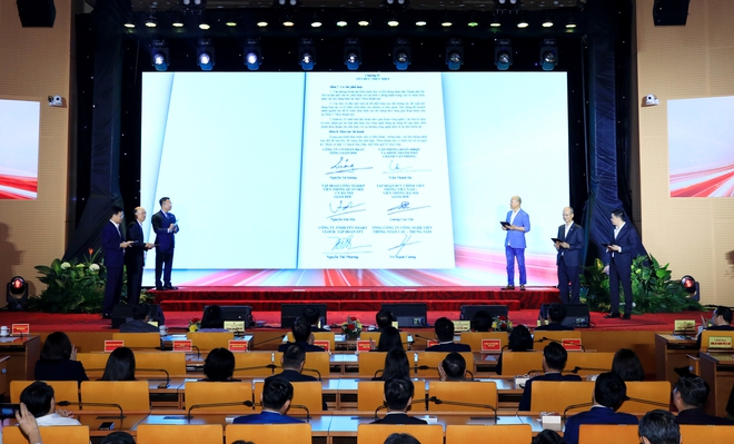 Hà Nội tiên phong xây dựng không gian làm việc số thống nhất cho Đoàn ĐBQH và HĐND hai cấp- Ảnh 6.