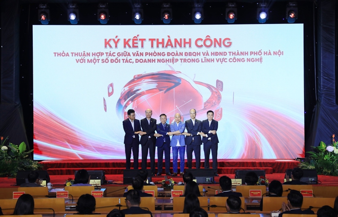 Hà Nội tiên phong xây dựng không gian làm việc số thống nhất cho Đoàn ĐBQH và HĐND hai cấp- Ảnh 7.