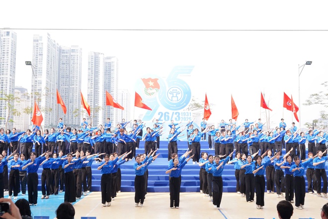 "Khát vọng Thanh niên Thủ đô" - Kỷ niệm 95 năm Ngày thành lập Đoàn TNCS Hồ Chí Minh- Ảnh 9.
