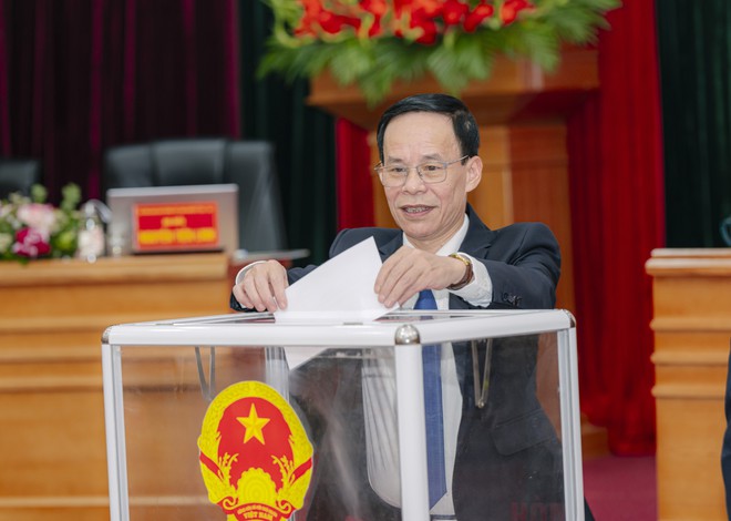 HĐND phường Việt Hưng bầu các chức danh chủ chốt nhiệm kỳ 2026-2031- Ảnh 8.