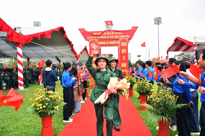 Hanoi launches enlistment day at Defense Area No. 5- Ảnh 6.