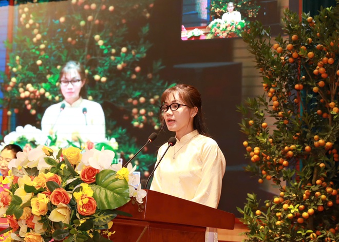 Ứng cử viên HĐND Thành phố đơn vị bầu cử số 3 tiếp xúc cử tri báo cáo chương trình hành động- Ảnh 7.