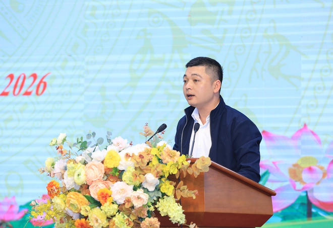 Chủ tịch HĐND Thành phố Phùng Thị Hồng Hà và các ứng cử viên đại biểu HĐND Thành phố tiếp xúc cử tri, vận động bầu cử- Ảnh 9.