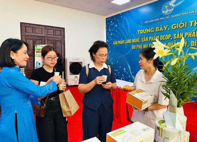 Phụ nữ Thủ đô thúc đẩy chuyển đổi số trong kinh tế tập thể- Ảnh 4.