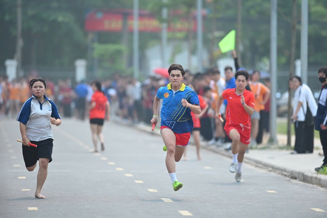 Hà Nội tuyên dương học sinh "3 rèn luyện", "3 tốt" tiêu biểu cấp Thành phố- Ảnh 8.