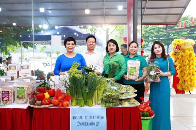 Gần 300 sản phẩm từ hợp tác xã, doanh nghiệp tham gia Phiên chợ Nông sản Hà Nội 2026- Ảnh 4.
