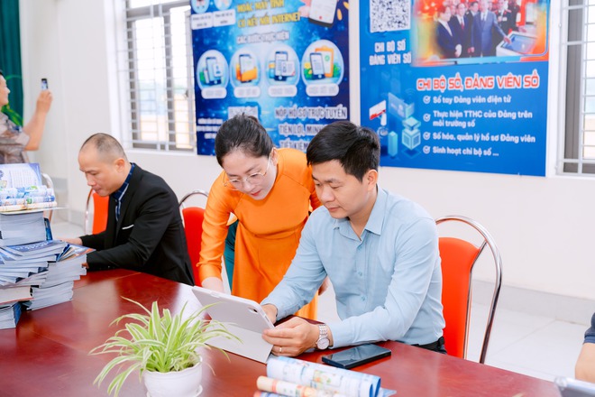 Xã Đông Anh quyết tâm đưa chuyển đổi số vào từng thôn, tổ dân phố- Ảnh 15.