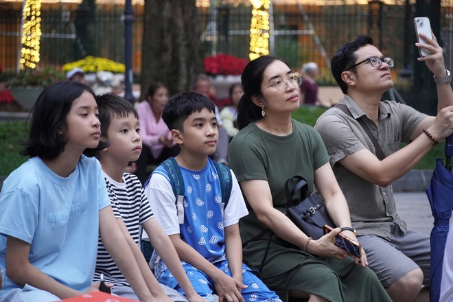 Hà Nội cụ thể hóa chủ trương phát triển văn hóa từ không gian cộng đồng- Ảnh 5.