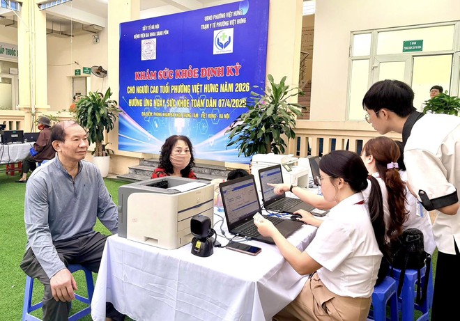 Hà Nội hưởng ứng Ngày Sức khỏe toàn dân 7/4- Ảnh 13.