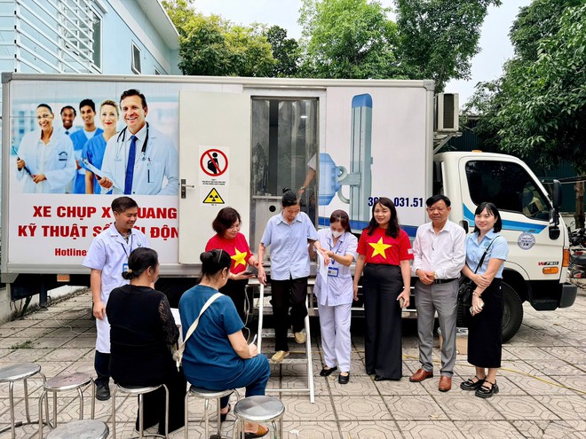 Hà Nội hưởng ứng Ngày Sức khỏe toàn dân 7/4- Ảnh 14.