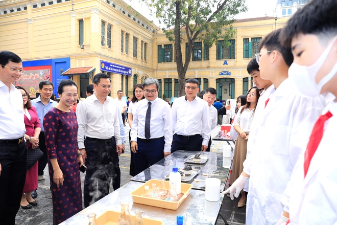 Thí điểm AI trong dạy học: Bước đi cụ thể nhằm đổi mới cách dạy, cách học và cách tiếp cận tri thức- Ảnh 3.