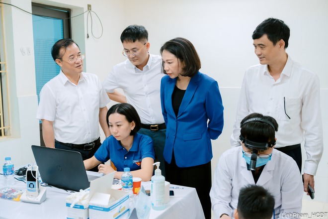 Hà Nội triển khai khám, chăm sóc sức khỏe cho trẻ em các xã vùng dân tộc, miền núi- Ảnh 8.
