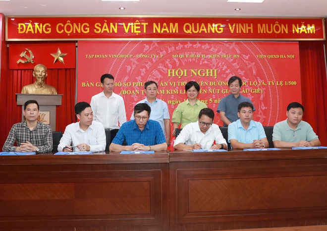 Bàn giao hồ sơ phương án, vị trí tuyến đường Quốc lộ 1A, tỷ lệ 1/500- Ảnh 7.