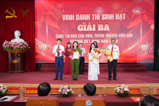 Phường Việt Hưng tổ chức thành công Chung khảo Hội thi Báo cáo viên, tuyên truyền viên giỏi năm 2026- Ảnh 11.