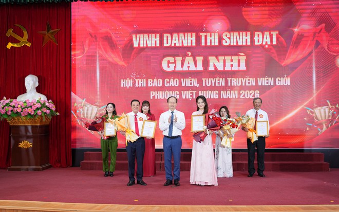 Phường Việt Hưng tổ chức thành công Chung khảo Hội thi Báo cáo viên, tuyên truyền viên giỏi năm 2026- Ảnh 10.